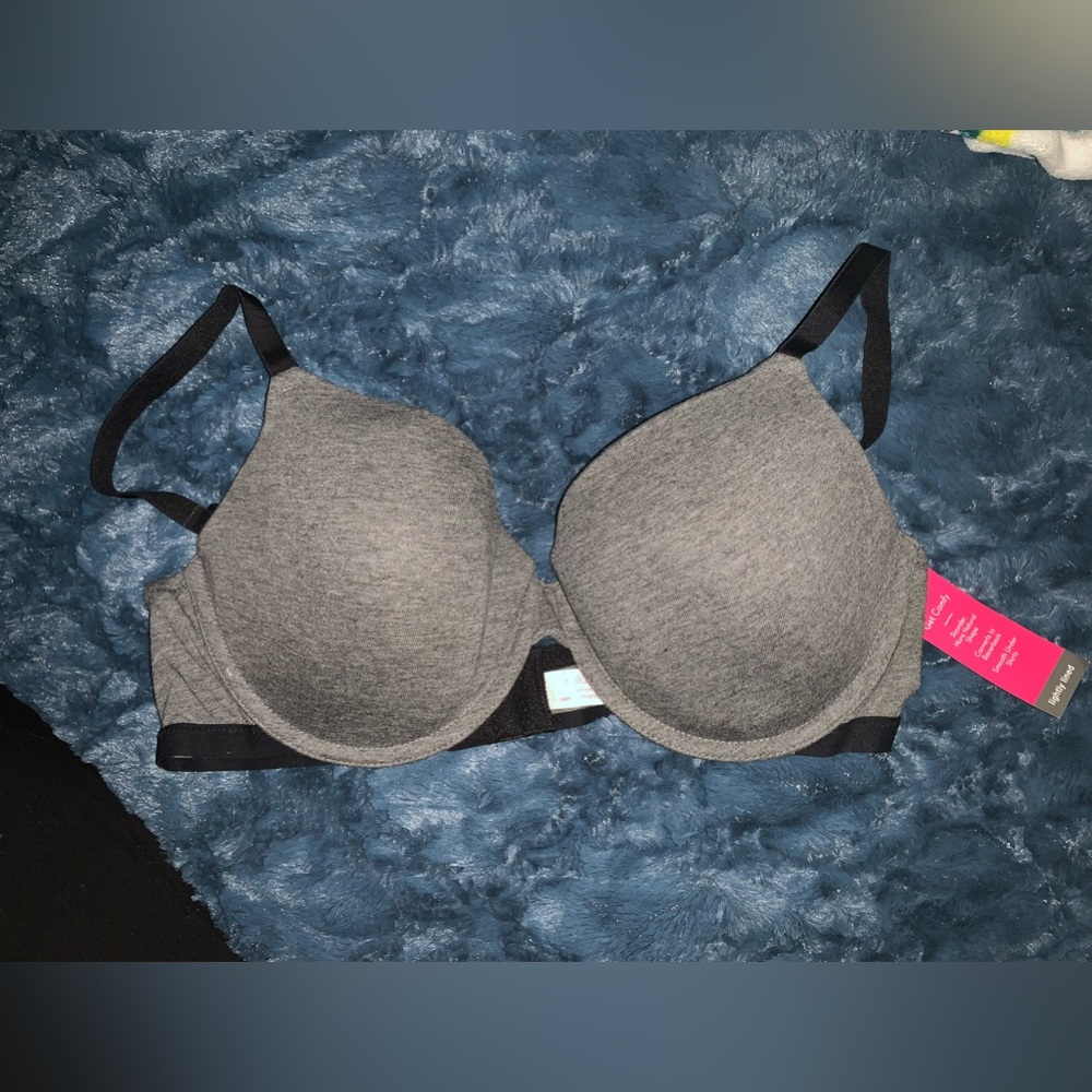 Xhilaration bra- NEW with tags- 36D